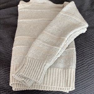 PacSun Grey Knit Sweater